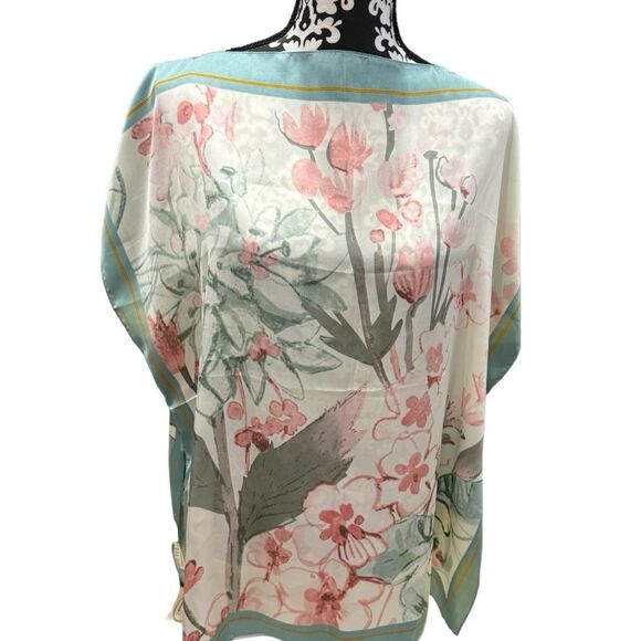 NWT Floral Print Kaftan Shawl Top One‎ Size - Picture 1 of 4